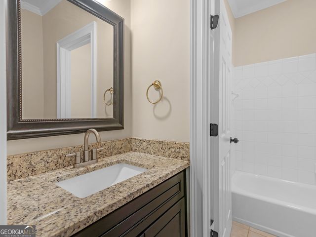 1524 Lake Cove, Atlanta, GA 30338