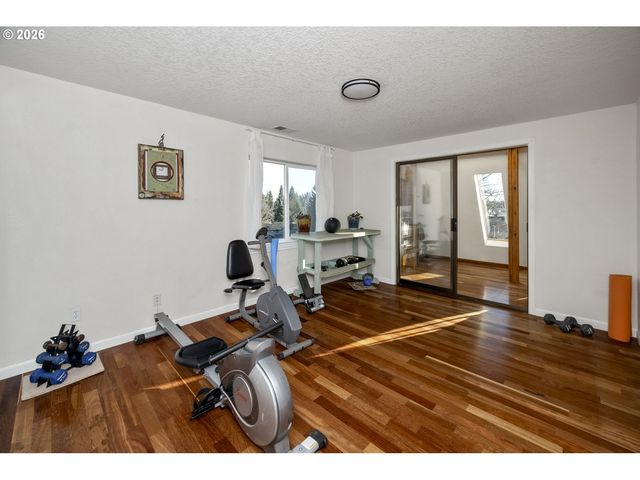 2704 ORCHARD HILL Ln, Lake Oswego, OR 97035