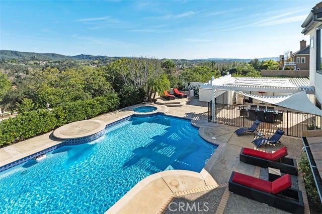 23762 Via Monte, Laguna Hills, CA 92679