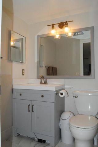 1 Newport A 1, Deerfield Beach, FL 33442