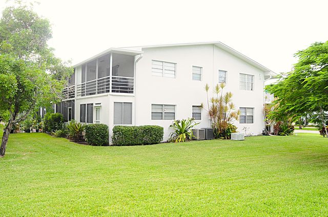 1 Newport A 1, Deerfield Beach, FL 33442