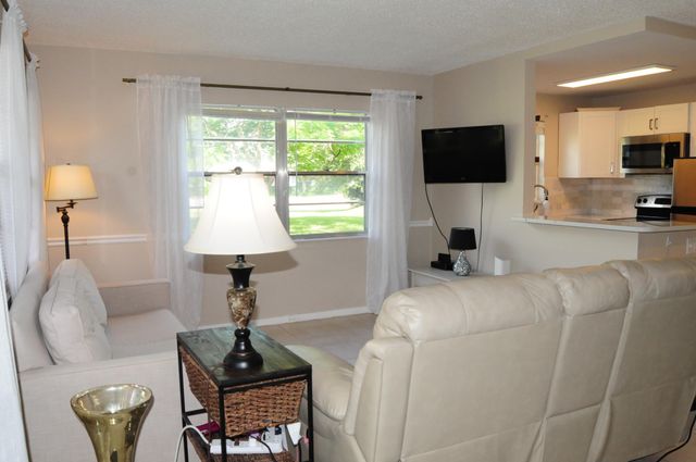 1 Newport A 1, Deerfield Beach, FL 33442