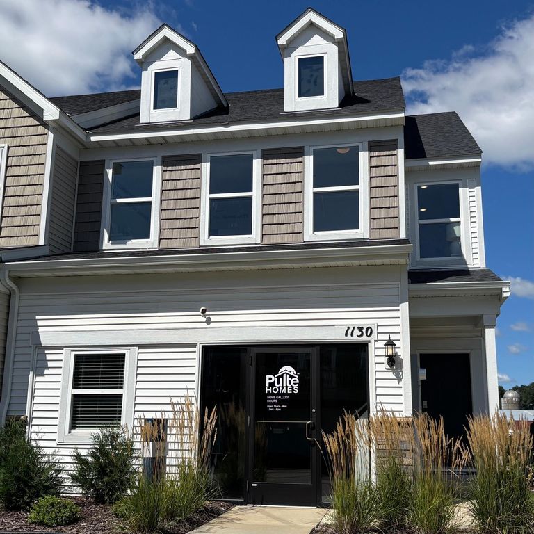 1130 Farrier Road, Shakopee, MN 55379