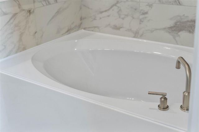 9122 Petroglyph Point Court, Porter, TX 77365