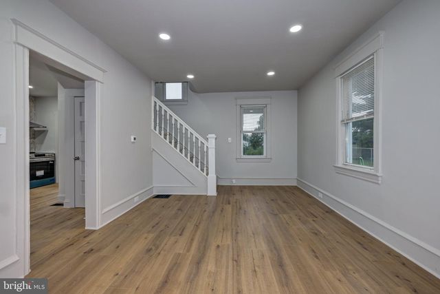 531 GREENWICH AVE, Paulsboro, NJ 08066
