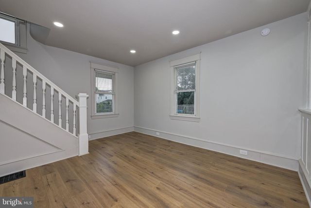 531 GREENWICH AVE, Paulsboro, NJ 08066
