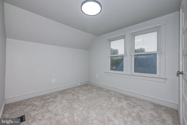 531 GREENWICH AVE, Paulsboro, NJ 08066
