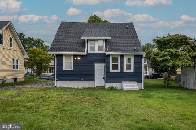 531 GREENWICH AVE, Paulsboro, NJ 08066