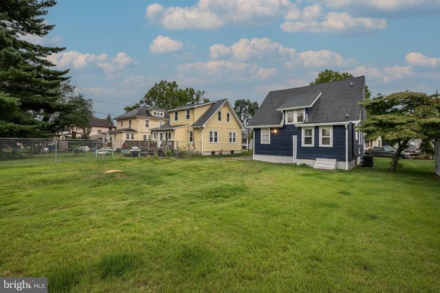 531 GREENWICH AVE, Paulsboro, NJ 08066