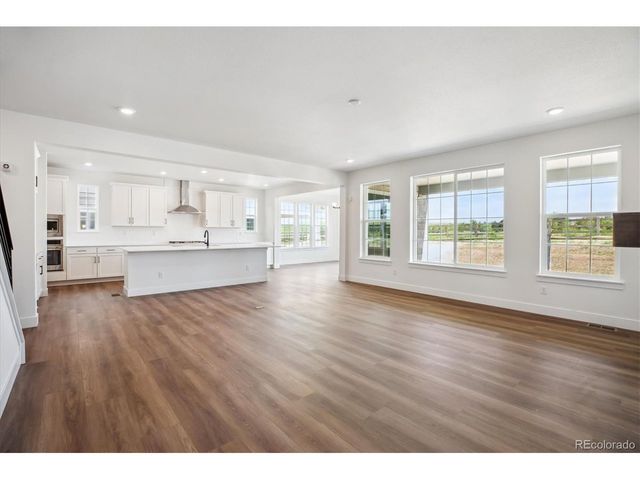 8605 Yellowcress St, Littleton, CO 80125