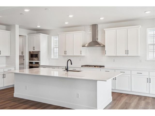 8605 Yellowcress St, Littleton, CO 80125