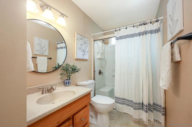 11739 Walnut Rd, Lakeside, CA 92040