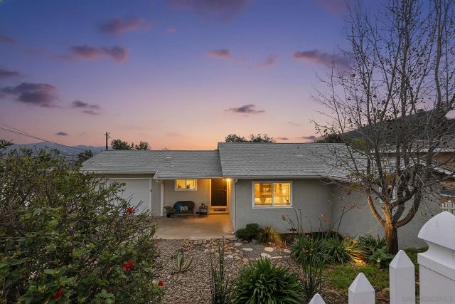 11739 Walnut Rd, Lakeside, CA 92040