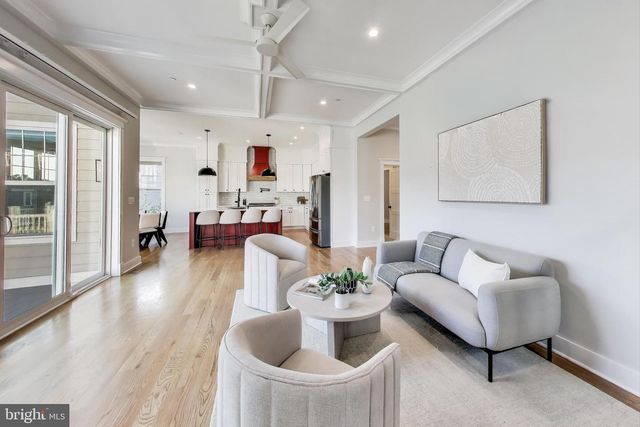 4021 HAMILTON ST, Hyattsville, MD 20781