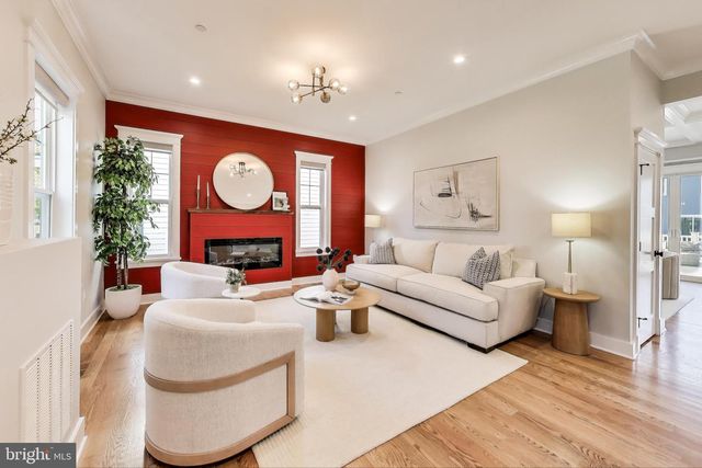 4021 HAMILTON ST, Hyattsville, MD 20781