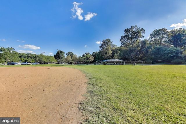 4021 HAMILTON ST, Hyattsville, MD 20781