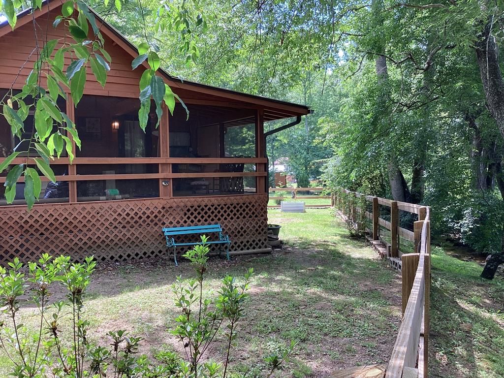 1531 Mountain Village Drive, Hiawassee, GA 30546