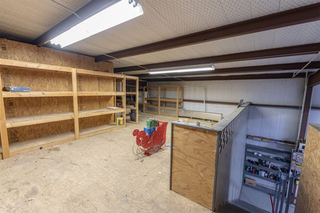 129 Rs County Road 2222, Emory, TX 75440