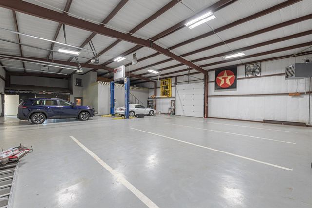 129 Rs County Road 2222, Emory, TX 75440