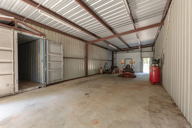 129 Rs County Road 2222, Emory, TX 75440