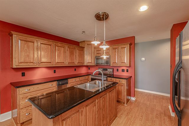 129 Rs County Road 2222, Emory, TX 75440