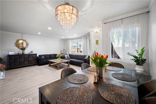 8435 Burnet 105, North Hills (los Angeles), CA 91343