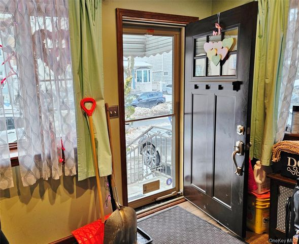 7757 76th Street, Glendale, NY 11385