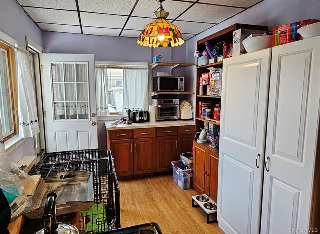 7757 76th Street, Glendale, NY 11385