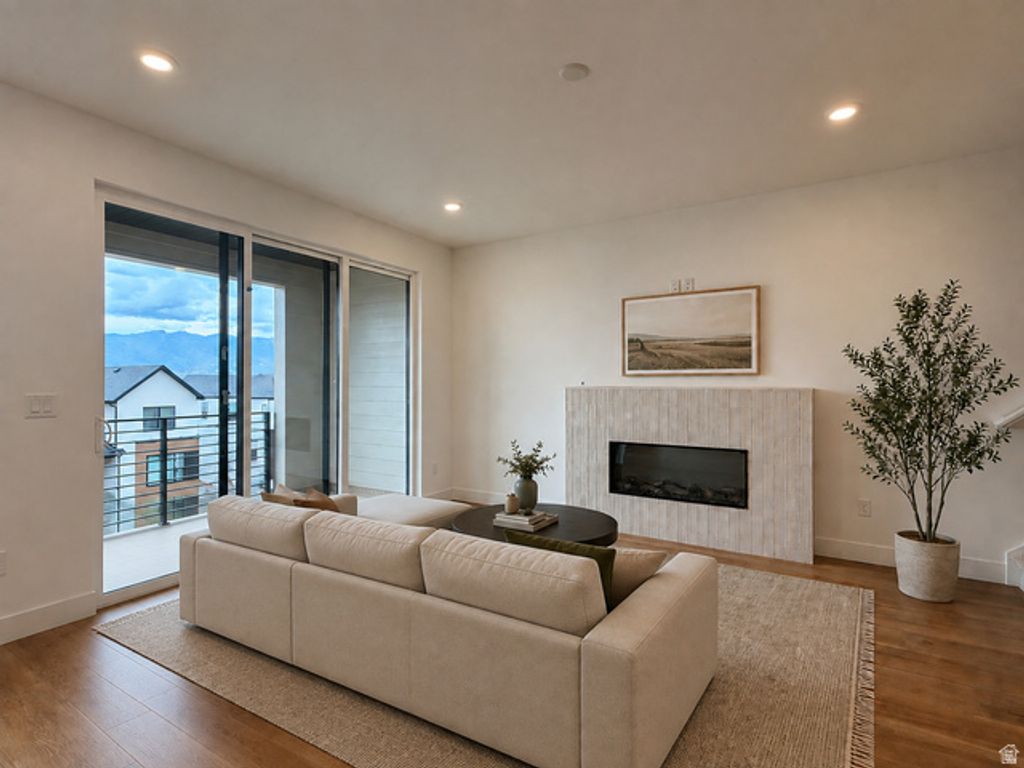2405 N ALPINE GLOW LN, Heber City, UT 84032 — exterior