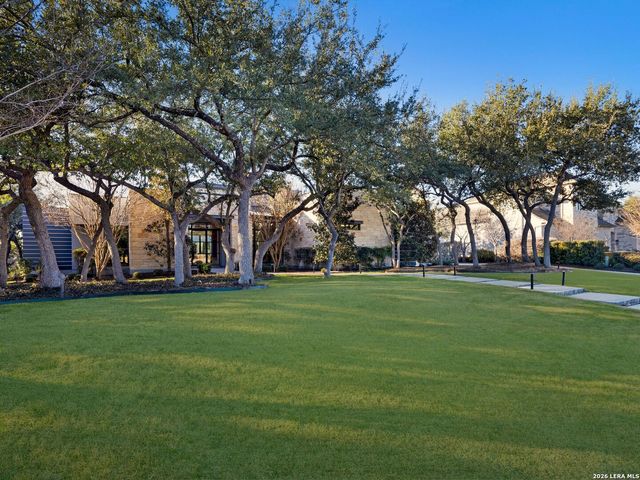 2 Via Aragon, San Antonio, TX 78257