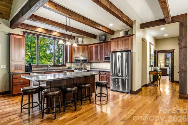 136 Merrills Ridge Road, Asheville, NC 28803