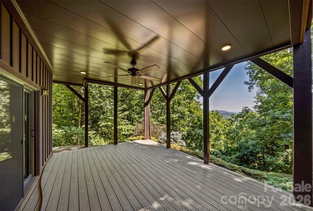 136 Merrills Ridge Road, Asheville, NC 28803