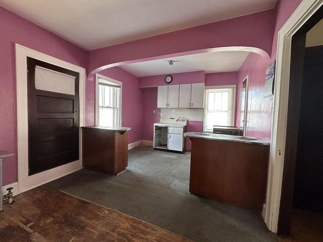 3826 E Cudahy AVENUE, Cudahy, WI 53110