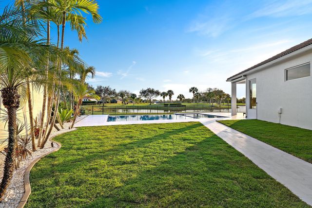 10284 Sand Cay Lane, West Palm Beach, FL 33412