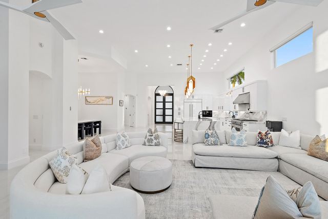 10284 Sand Cay Lane, West Palm Beach, FL 33412