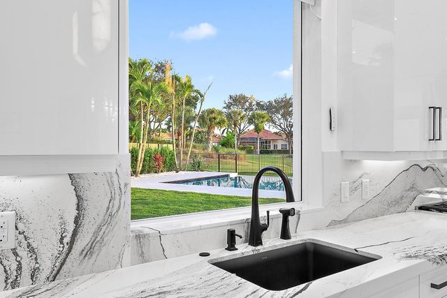 10284 Sand Cay Lane, West Palm Beach, FL 33412