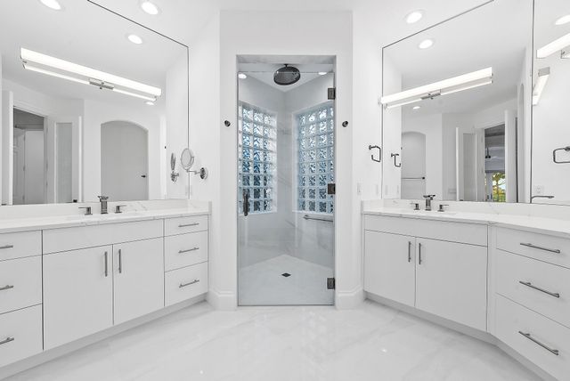 10284 Sand Cay Lane, West Palm Beach, FL 33412