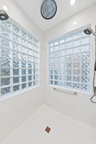 10284 Sand Cay Lane, West Palm Beach, FL 33412