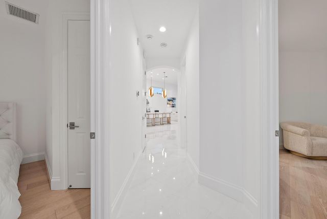 10284 Sand Cay Lane, West Palm Beach, FL 33412