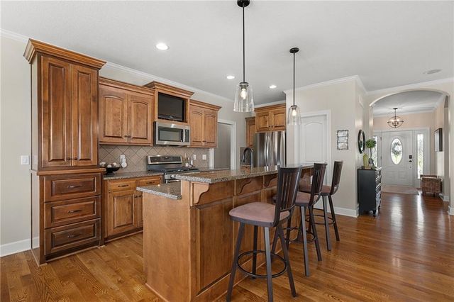 13286 Davis Avenue, Bonner Springs, KS 66012