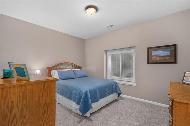 13286 Davis Avenue, Bonner Springs, KS 66012