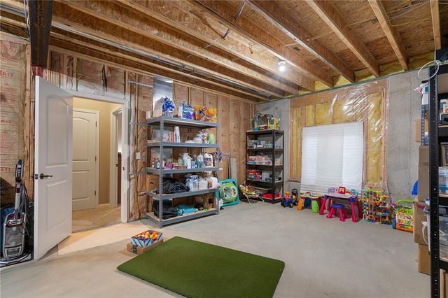 13286 Davis Avenue, Bonner Springs, KS 66012