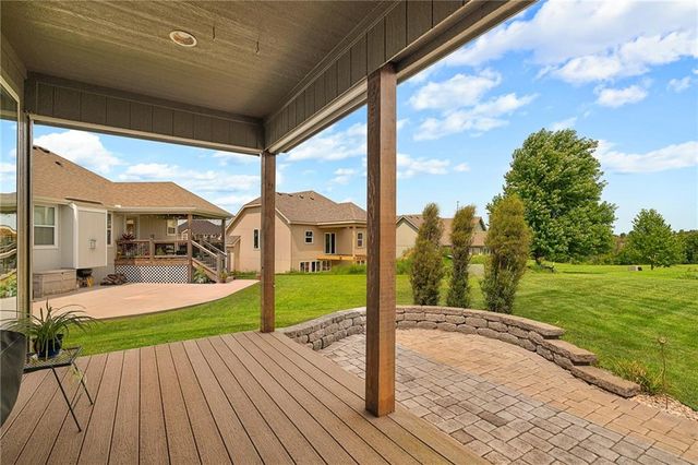 13286 Davis Avenue, Bonner Springs, KS 66012