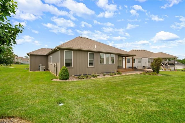 13286 Davis Avenue, Bonner Springs, KS 66012