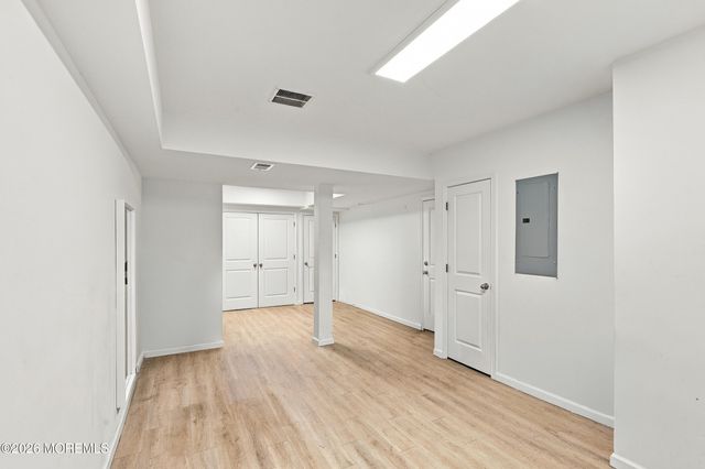 67 Edgecomb Avenue, Lakewood, NJ 08701