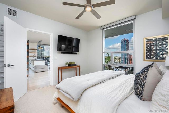 321 10th Ave 2101, San Diego, CA 92101