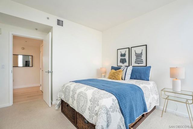 321 10th Ave 2101, San Diego, CA 92101