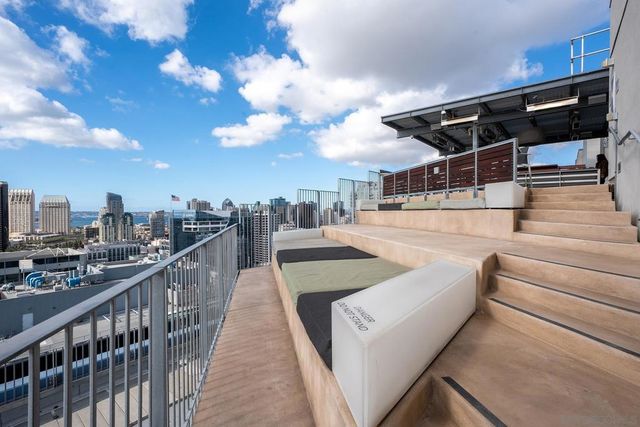 321 10th Ave 2101, San Diego, CA 92101