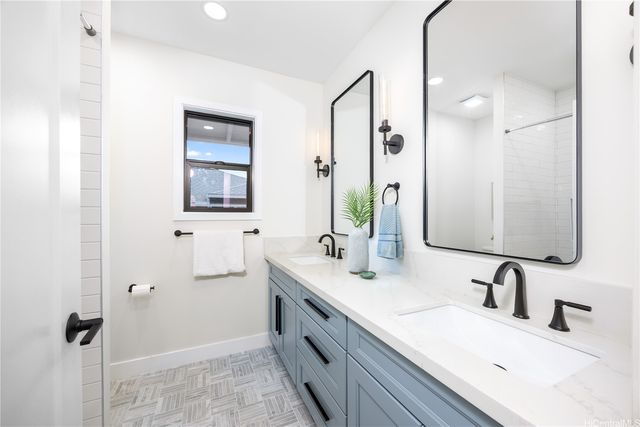 1758 Mikahala Way, Honolulu, HI 96816