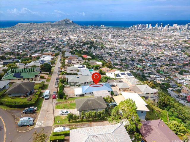 1758 Mikahala Way, Honolulu, HI 96816